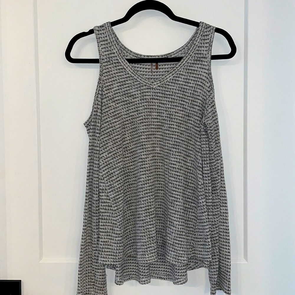 Off the Should Sweater